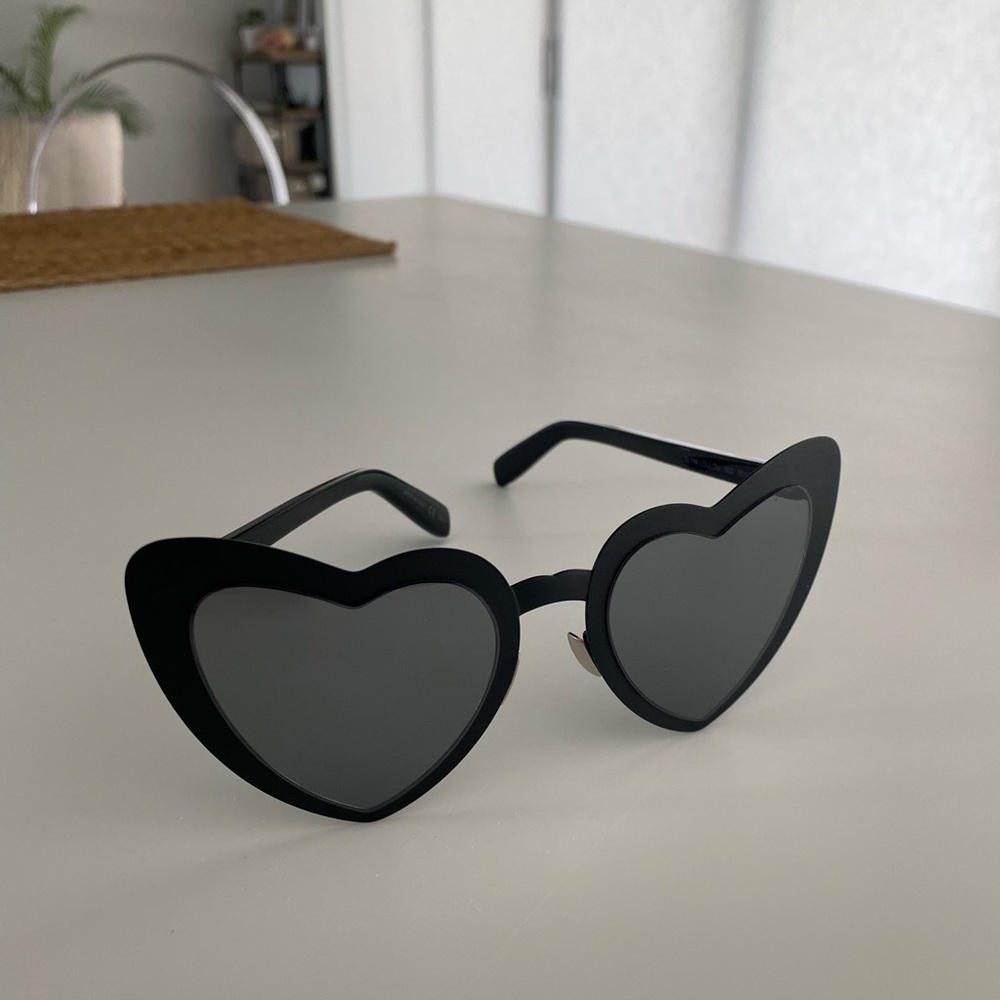 🌟Saint Laurent Heart Sunglasses🌟
